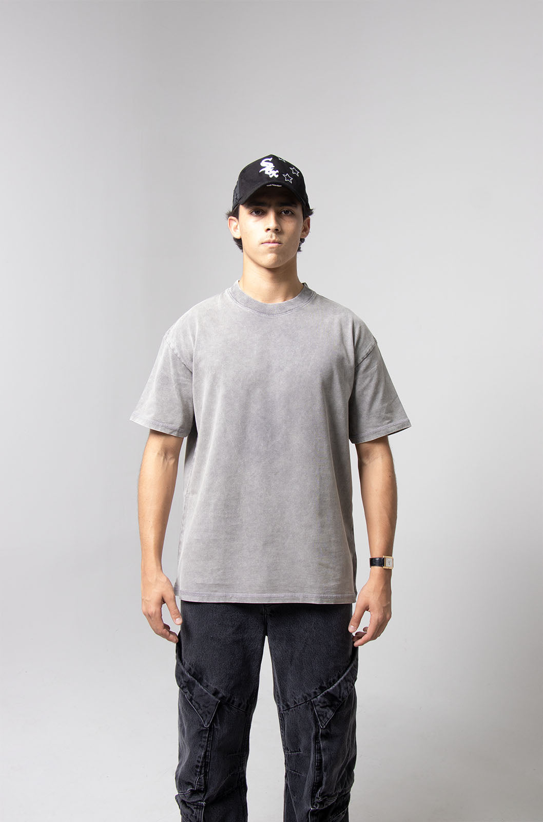 Oversize T-shirt in washed-out Moon Grey, 260 g