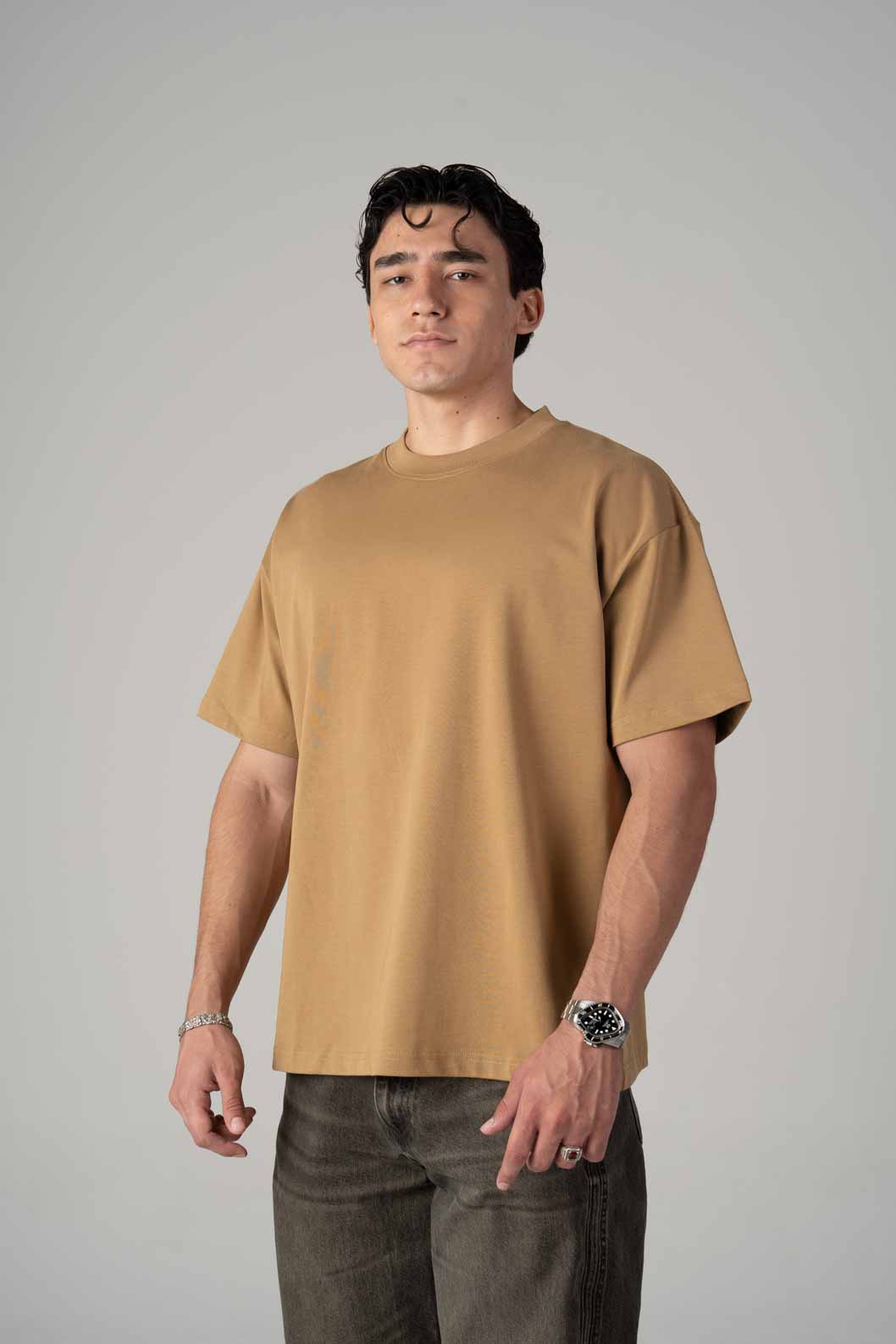 Playera Semi Oversize Pale Gold Gramaje 305