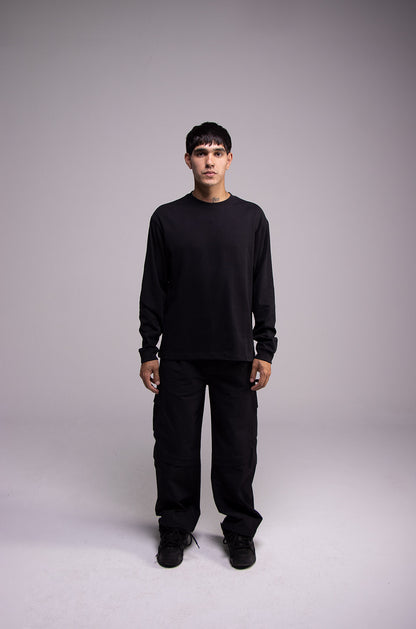Playera Semi Oversize Negra Manga Larga 275 GSM