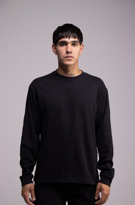 Playera Semi Oversize Negra Manga Larga 275 GSM
