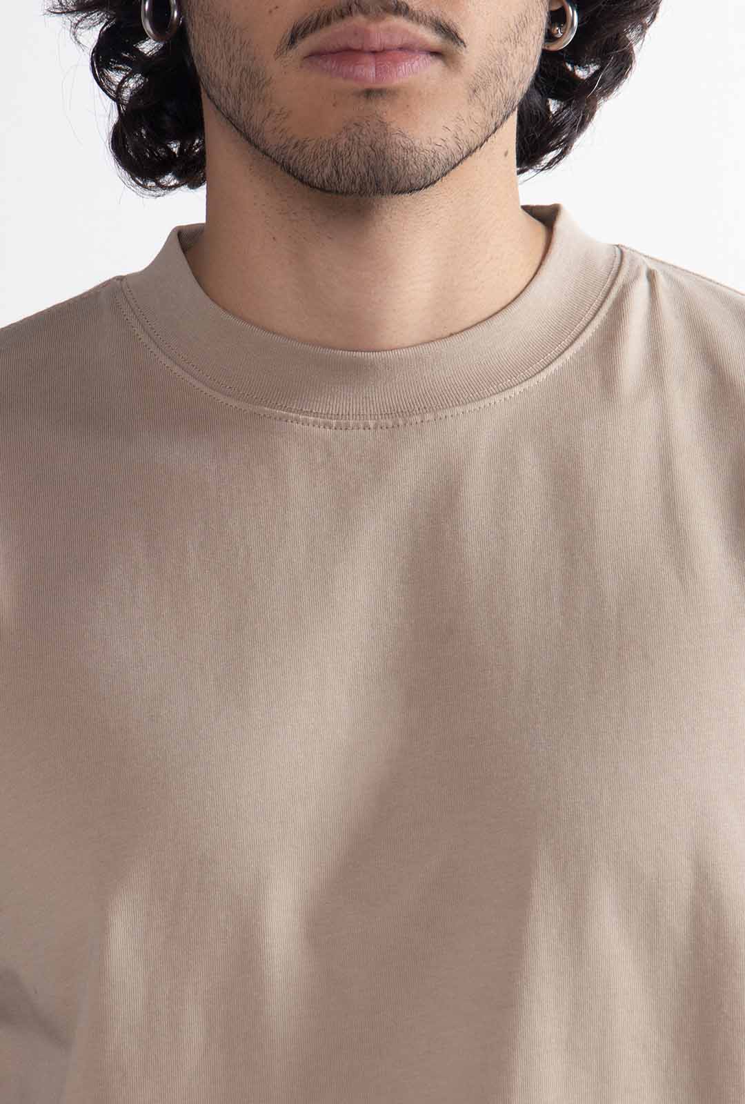 Playera Semi Oversize Sand Gramaje 305