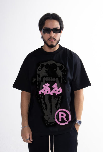 Playera "Ethernal Hunger" Pink Edition 305 Gsm Negra