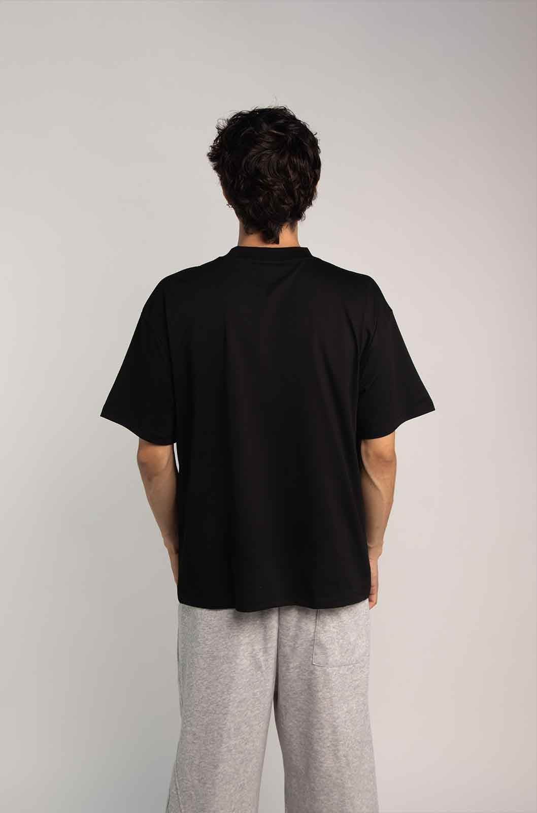 Playera Semi Oversize Negra 245 gsm